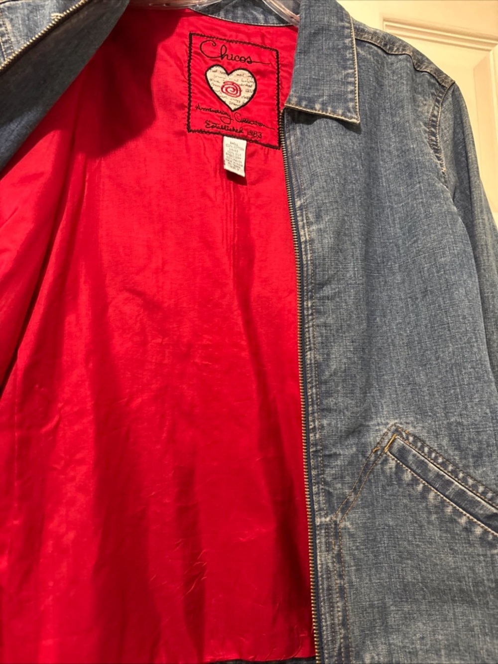 Chico's Denim Jacket with Colorful Parrot Embroidery Beaded Artsy Retro Boho - Picture 4 of 6
